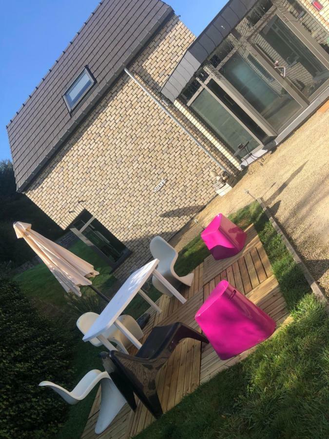 Loft D Isa Avec Wifi Netflix Apartment Gesves Exterior photo